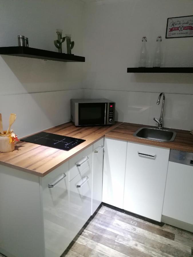 Tinas Ferienwohnung Hohendodeleben Esterno foto
