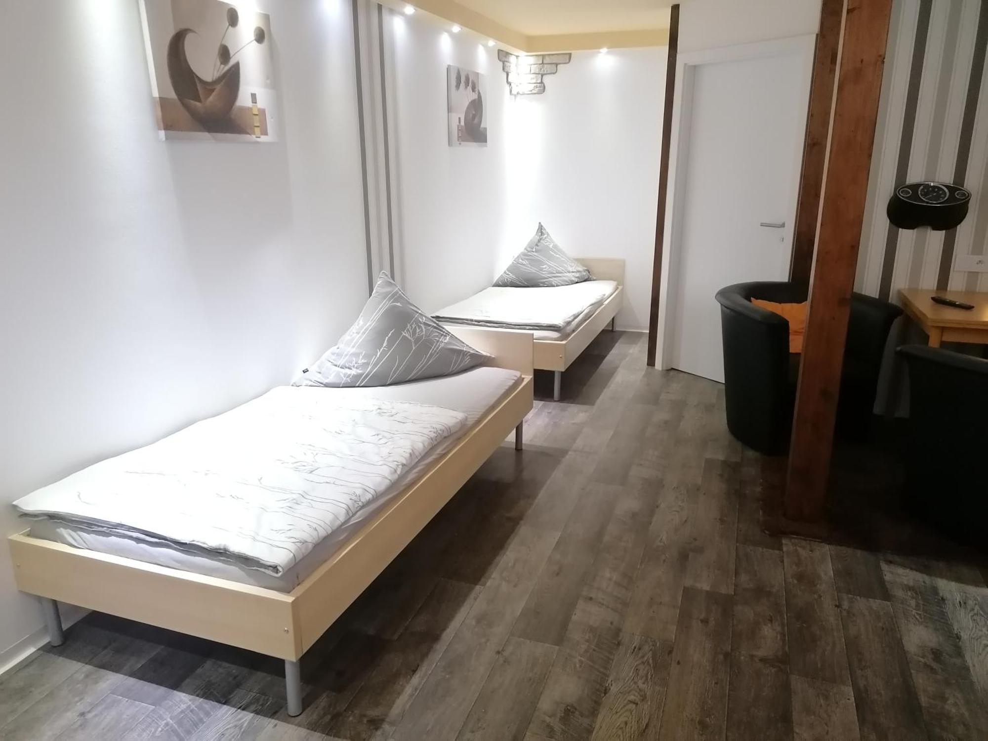 Tinas Ferienwohnung Hohendodeleben Camera foto
